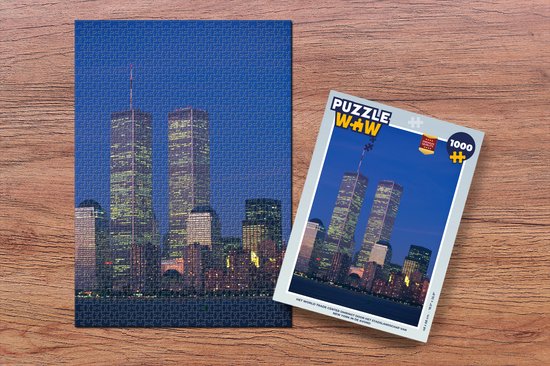 Puzzle Le World Trade Center entouré par le paysage urbain de New York ...