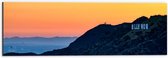 WallClassics - Dibond - Hollywood Sign met Zonsondergang - 60x20 cm Foto op Aluminium (Met Ophangsysteem)