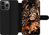 Bookcase Geschikt voor iPhone 13 Pro Max telefoonhoesje - Luxe - Vrouw - Collage - Met vakjes - Wallet case met magneetsluiting