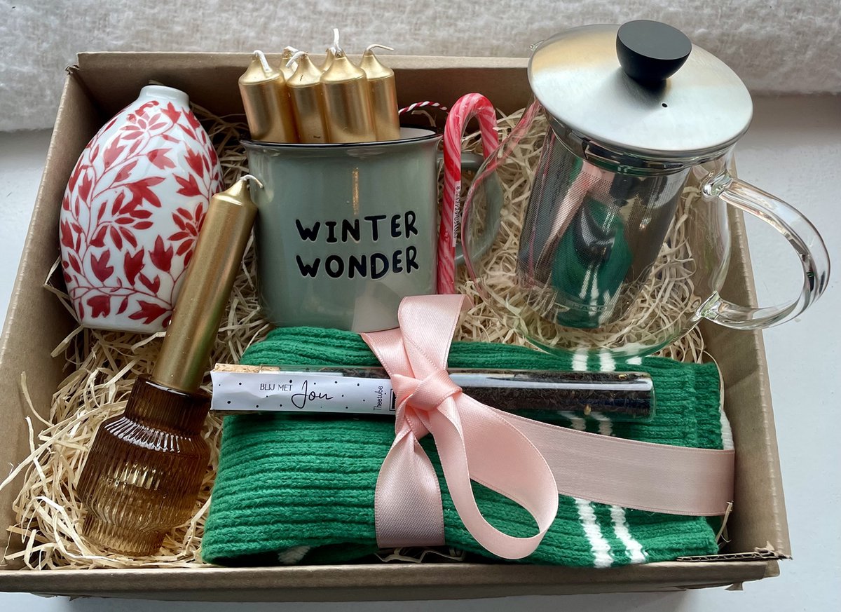 giftbox - cadeaupakket - verjaardagscadeau - geschenk - nieuw huis