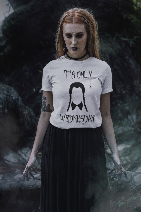 Rick & Rich - Wit T-shirt - It's only wednesday - The Addams Family - Gothic T-shirt - Wednesday T-shirt - Wit Wednesday T-shirt - Wit T-shirt maat XXL - T-shirt met ronde hals - Wednesday Addams