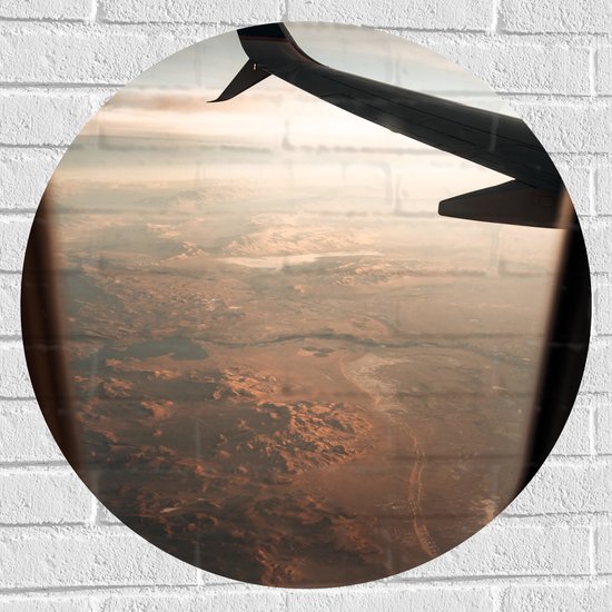WallClassics - Muursticker Cirkel - Uitzicht over Landschap - 70x70 cm Foto op Muursticker