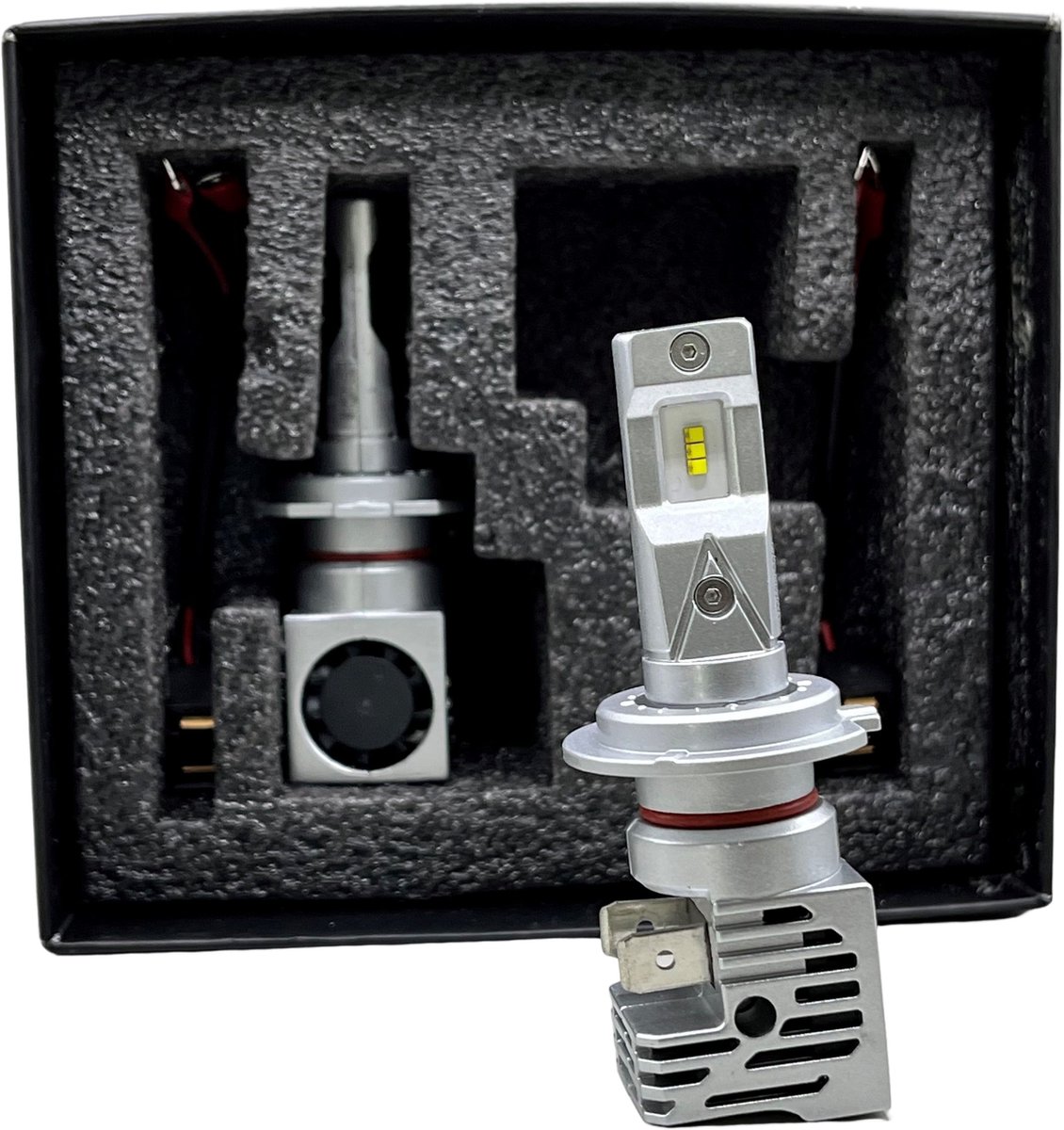 HaloVision Turbo LED Koplampen H7 - 150W 30000Lm 6000K Helder Wit Canbus Plug En Play Dimlicht Grootlicht Led Set Van 2 Autolampen Kopie 1