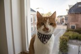 Kattensjaaltje - Ruit patroon - Zwart/Wit- Verstelbaar Katten halsbandje - Kleding voor katten - Strikje - Kattenbandje - Kitten