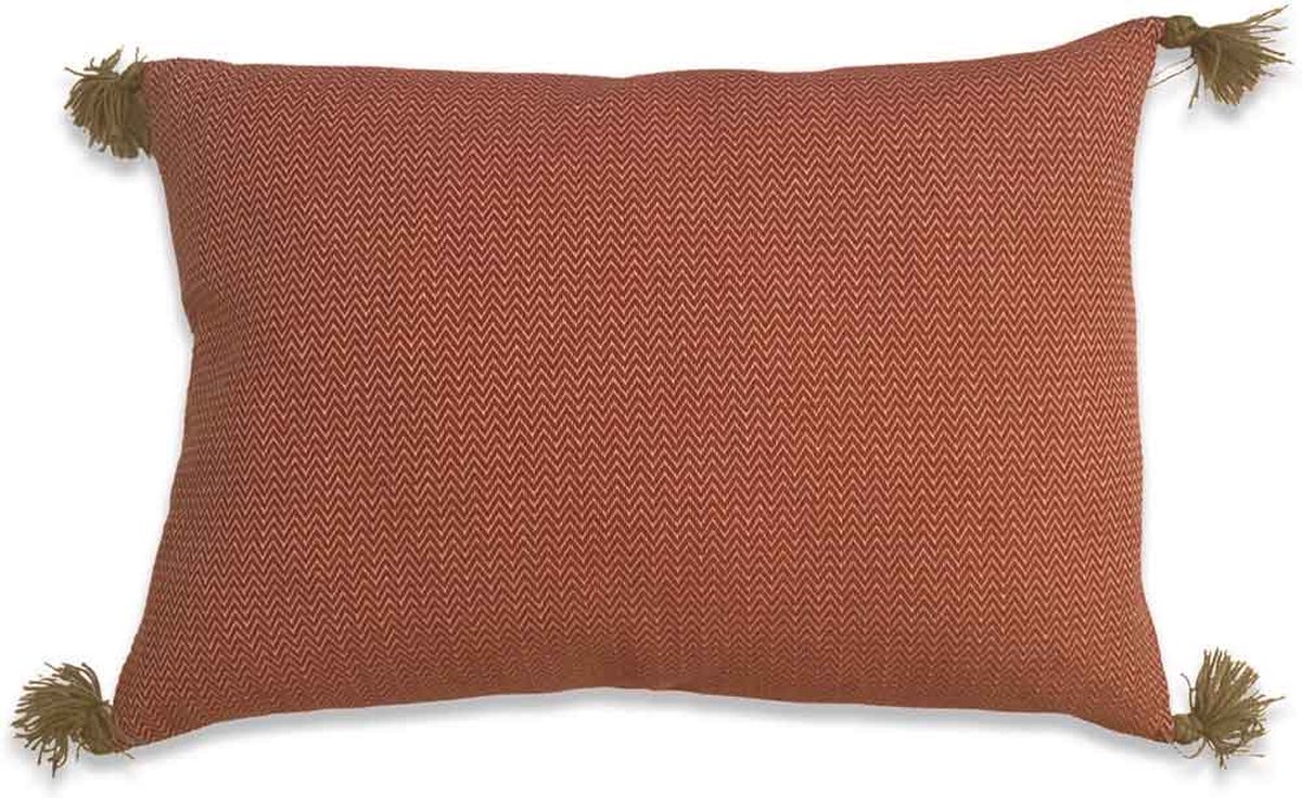 Lantara Sierkussen Pompons - Terracotta - 30x50cm