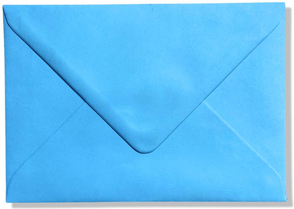 Cards & Crafts 50 C6 Enveloppen - Babyblauw - 162x114mm - 110 grams - 16,2x11,4cm - Gegomde puntklepsluiting