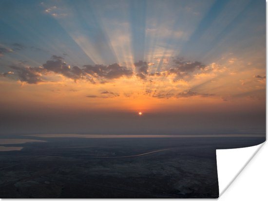 Zonnestralen boven de Dode Zee bij de Negev-woestijn in Israël Poster 80x60 cm - Foto print op Poster (wanddecoratie woonkamer / slaapkamer) / Azië Poster / Zee en Strand