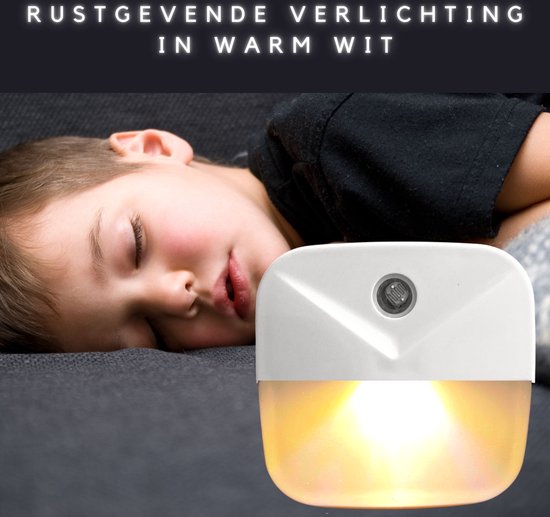 Nachtlampje Stopcontact - 2 stuks - Nachtlampje baby - Kerstcadeau - Nachtlampje Kinderen - Nachtlampje Volwassenen - Dag en Nacht Sensor -Warm Wit Licht - Fienosa - Fienosa
