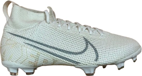 Nike Mercurial - Chaussures de Chaussures de football - Taille 36 | bol