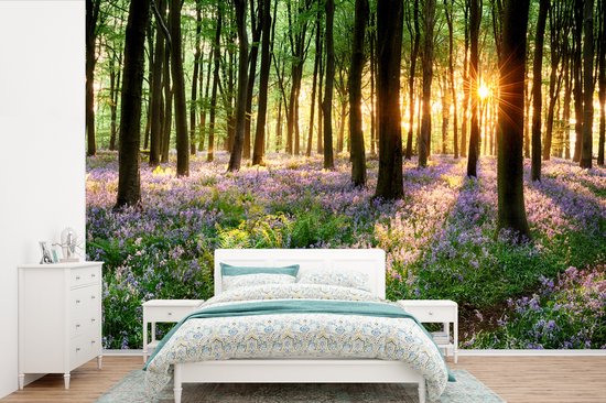 Behang - Fotobehang Bos - Bloemen - Lavendel - Zon - Paars - Natuur - Breedte 360 cm x hoogte 240 cm