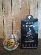 Cadeauset-Pakket-Kerst-Kerstmis-Kerstpakket-Chocolade-Belgische Chocolade-Merry Christmas-Happy New year-Happy-Gelukkig nieuwjaar-waterglas-glas-wijnglas-i love you-ik hou van jou-liefde-verliefdheid-partner-geliefde
