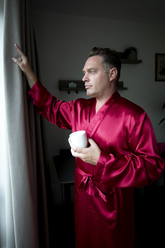 Kimono satijn heren - Uniek cadeau voor hem - Burgundy red - ochtendjas - lange mouw - maat XXL