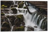 WallClassics - Dibond - Watervallen onder de Brug - 60x40 cm Foto op Aluminium (Met Ophangsysteem)