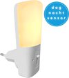 Nachtlampje voor kinderen - Nachtlampje Stopcontact - Dag en Nacht Sensor - Warm Wit Licht - Dimbaar - Fienosa