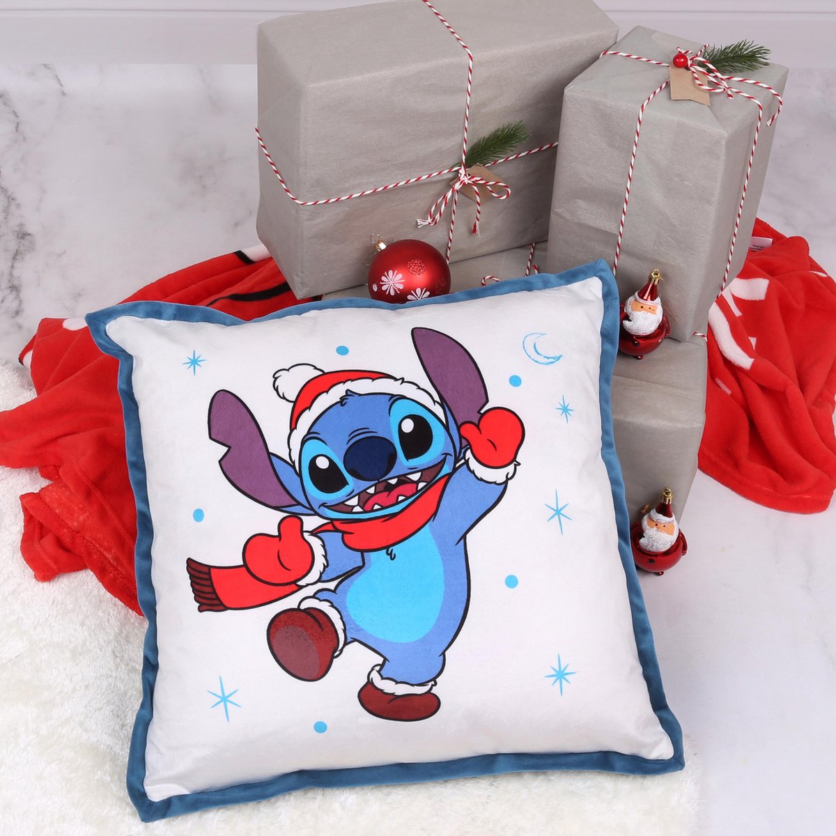 DISNEY Stitch - Coussin de Noël carré, blanc, bleu 45x45cm