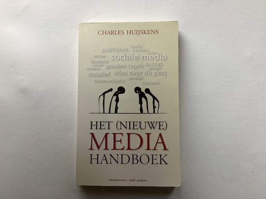 Cover van het boek '(nieuwe) media handboek' van C. Huijskes