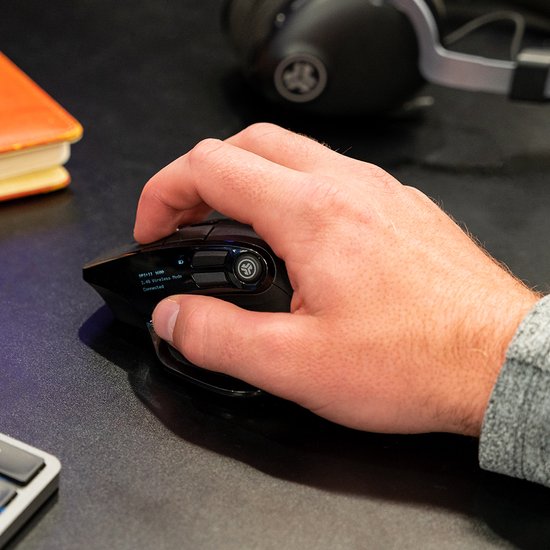 JLab Epic Computermuis – Bluetooth Muis Draadloos - Ergonomische Muis Rechtshandig – USB C Oplaadbaar - Verbindt 3 devices tegelijkertijd – Stille Clicks – Infinity Scroll – 4 Maanden Batterijduur – Draadloze Dongle