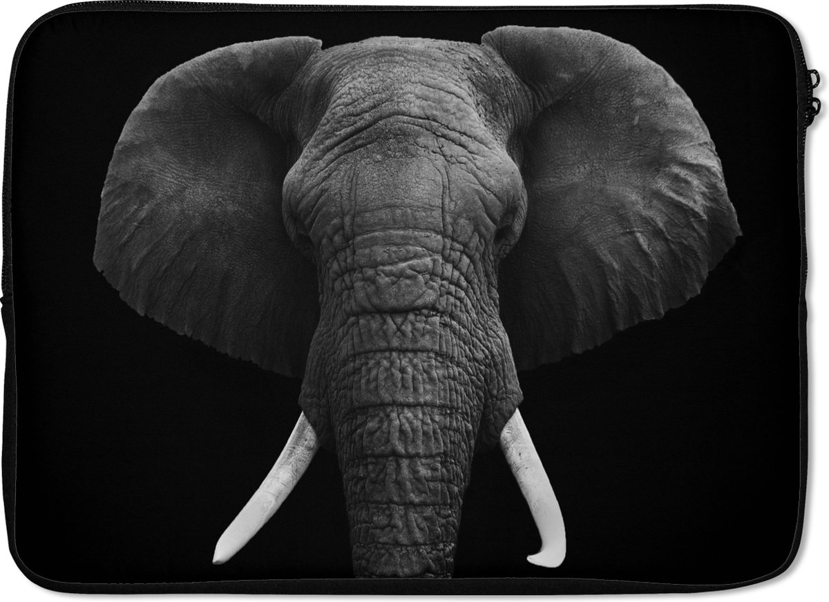 Laptophoes 13 inch - Olifant - Wilde dieren - Zwart - Wit - Portret - Laptop sleeve - Binnenmaat 32x22,5 cm - Zwarte achterkant