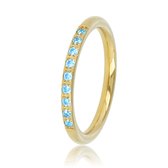 Fijne aanschuifring goudkleurig met blauwe steentjes - Smalle en fijne ring met blauwe zirkonia steentjes - Met luxe cadeauverpakking
