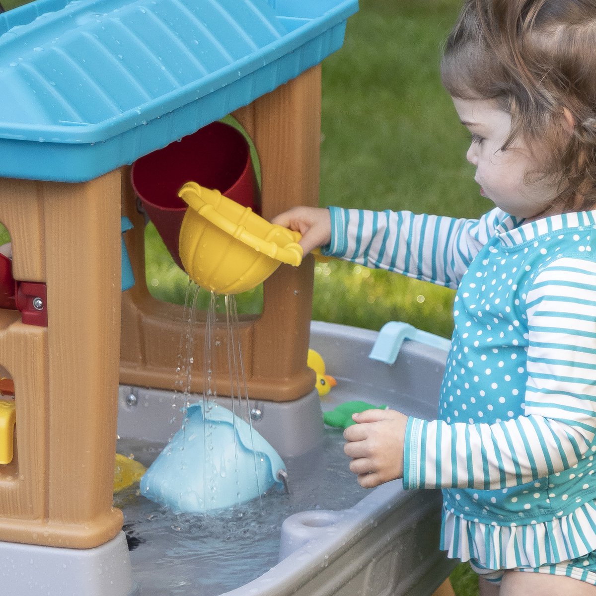 Step2 Rain Showers Splash Tub Watertafel - incl. accessoires - - Waterspeelgoed voor kind - Activiteitentafel met water voor de tuin / buiten — afbeelding 7