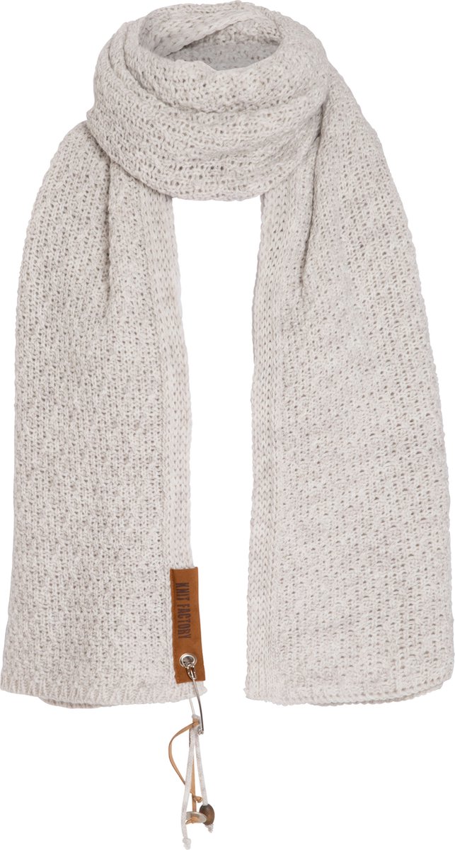 Knit Factory Luna Gebreide Sjaal Dames & Heren - Colsjaal - Omslagdoek - Beige - 200x50 cm - Inclusief sierspeld