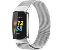 Fitbit Charge 5 Milanese Band - Zilver - Geschikt Voor Fitbit 5 - Horlogeband van Roestvrij staal RVS - Magneet Sluiting- Polsband - Athletix
