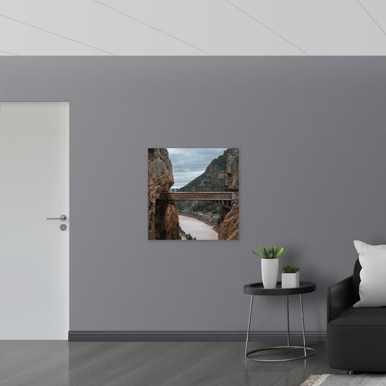 WallClassics - Bois - Chemin de randonnée Caminito del Rey - 80 x 80 cm - Épaisseur 12 mm - Photo sur bois (avec système de suspension)