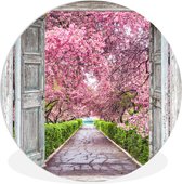 WallCircle - Wandcirkel ⌀ 60 - Sakura - Doorkijk - Boom - Kersenbloesem - Ronde schilderijen woonkamer - Wandbord rond - Muurdecoratie cirkel - Kamer decoratie binnen - Wanddecoratie muurcirkel - Woonaccessoires