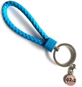 Porte-clés - Blauw clair - Ski - Bâtons de ski de ski - Ski - Sport - Pendentif - Cuir - Couleur - Bijoux de sport - Bijoux - Bijoux de sport - Bijoux - Équipe - Cadeau d'équipe