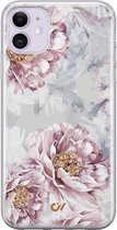 Hoesje geschikt voor Apple iPhone 11 - Floral Print - Bloemen - Beige - Apple Soft Case Telefoonhoesje - TPU Back Cover - Casevibes