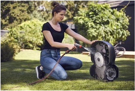 HUSQVARNA AUTOMOWER® 310 Mark II Robotmaaier van Husqvarna — afbeelding 4