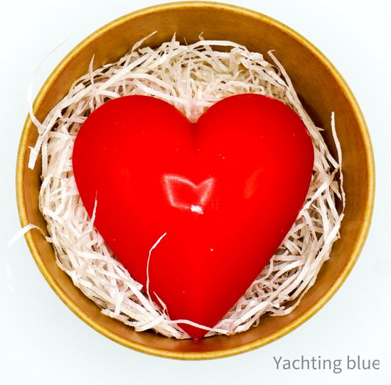 Kaars hart - 2 stuks - in kado doos - Verliefd - rood hart - wit hart - Setje harten - kaars - kado man - kado vrouw - 11x11x5 cm -