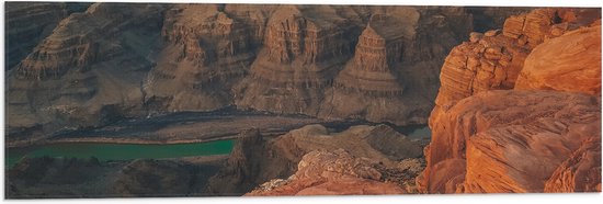 WallClassics - Vlag - Foto van Nationaal Park Grand Canyon - 90x30 cm Foto op Polyester Vlag