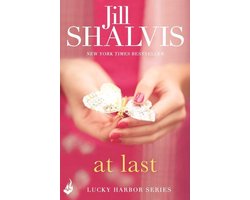 Omslag van Lucky Harbor 5 - At Last