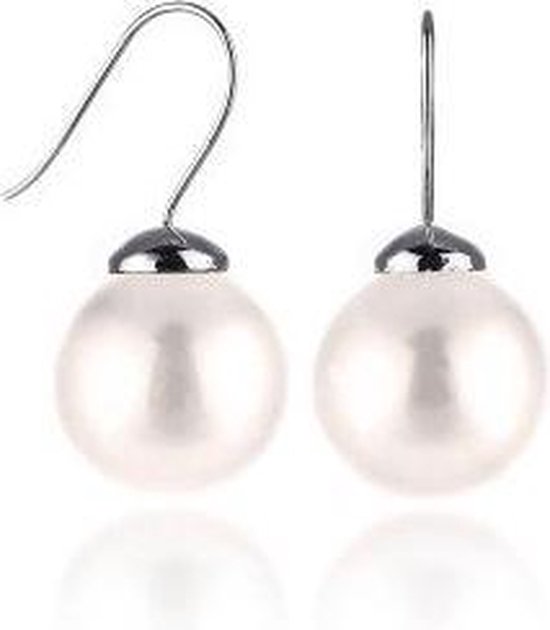 KAGI CREAM PEARL HOOKS oorbellen (CHE-M)