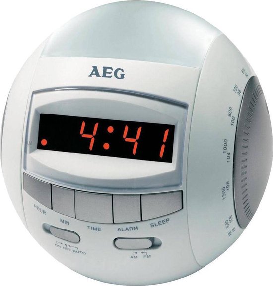 Klokradio - wekkerradio - digitale wekker - klokradio met LED verlichte  cijfers - AEG | bol.com