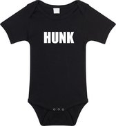 Hunk tekst baby rompertje zwart jongens - Kraamcadeau - Babykleding 92 (18-24 maanden)