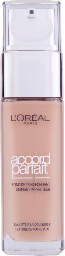 L’Oréal Paris Make-Up Designer Accord Parfait – 5.R/5.C Rose Sand – Foundation foundationmake-up Pompflacon Vloeistof