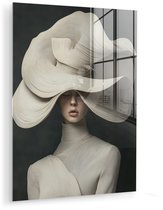 MuchoWow® Glasschilderij 120x160 cm - Schilderij acrylglas - Modern - Vrouw - Hoed - Foto op glas - Muurdecoratie woonkamer - Wanddecoratie slaapkamer - Schilderijen