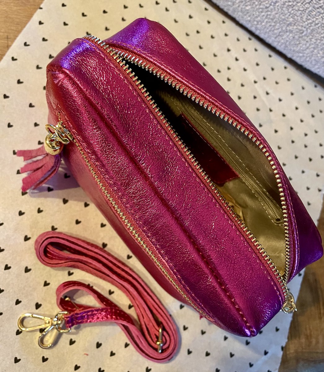 Schoudertas Echt Leer | FUCHSIA ROZE | 20 cm x 14 cm x 8 cm | Handtas | Toilettas | Accessoire | Trendsetter | Fashion | Trending | Zak | Hip | Handig | Gadget | Make-up tas | Purse | Make up | Accessoires | Dames | Kinderen | Vrouw | Metallic | Mode