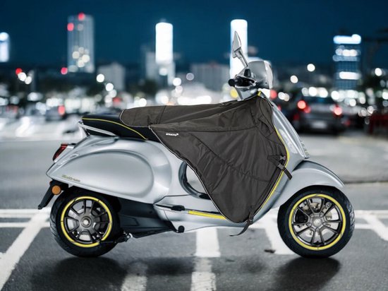 EXTREME QUALITY - Vespa Beenkleed Stricto Premium Black - Zwart - LX, S, LXV, Primavera, GTS, GTV, Elettrica