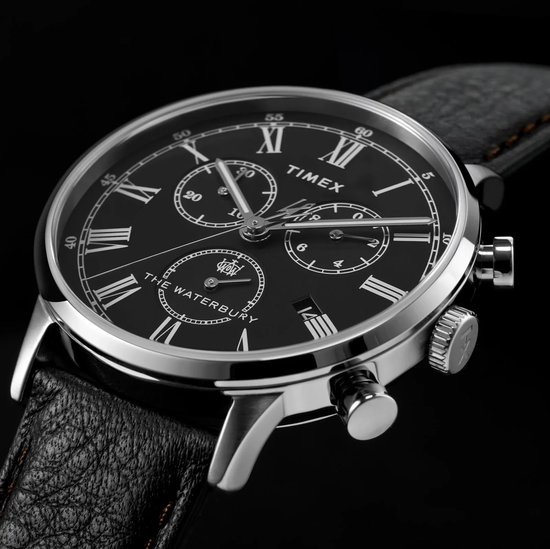 Montre chronographe Classic Timex Waterbury Boîtier : 100 % acier inoxydable | Bracelet : 100% cuir 40 TW2U88300AJ