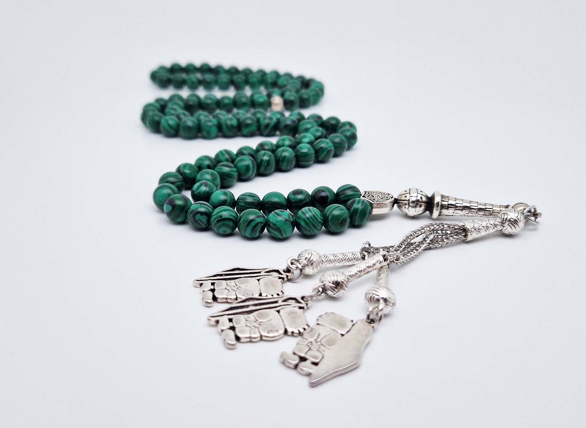 Handgemaakte tesbih "Tasbih" natuursteen "Malachiet" - Aantal kralen 99 - Diameter kralen 8MM - met metaal tassel "Hanzala" - Een mooi cadeau-idee