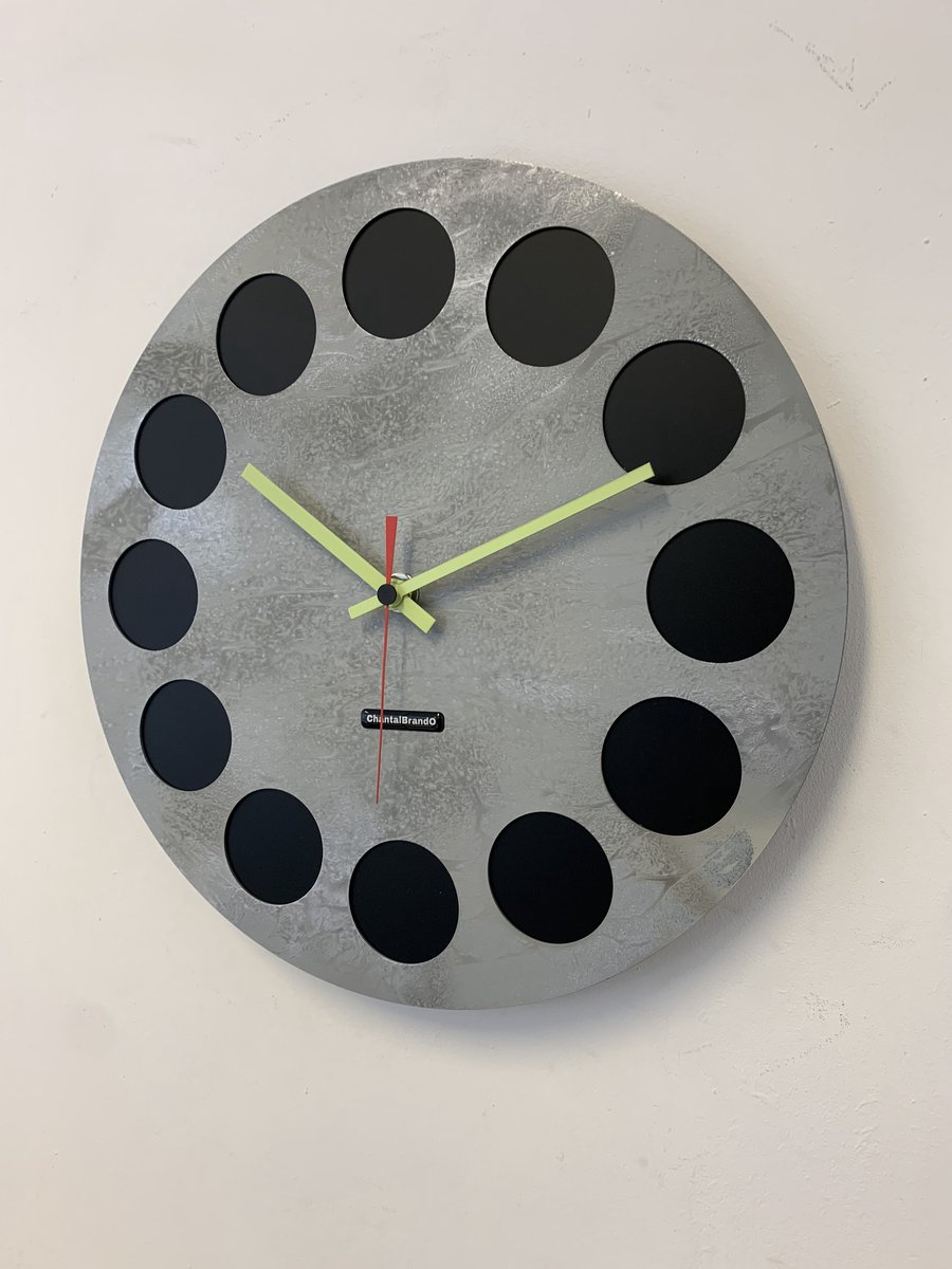 MOSACLOCK GRAY&BLACK LABEL Wandklok Modern Industrieel Design