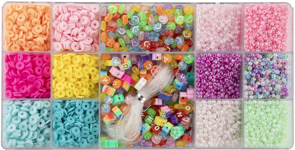 Sieraden Maken Set – Kralen Set voor Kinderen en Volwassenen – 15 Verschillende Kralen & Transparant Rijgdraad – Katsuki Kralen, Glas Kralen, Smiley Kralen, Letter Kralen, Bloemen Kralen – Armbandjes Maken voor Meisjes - Joya Creative — afbeelding 3