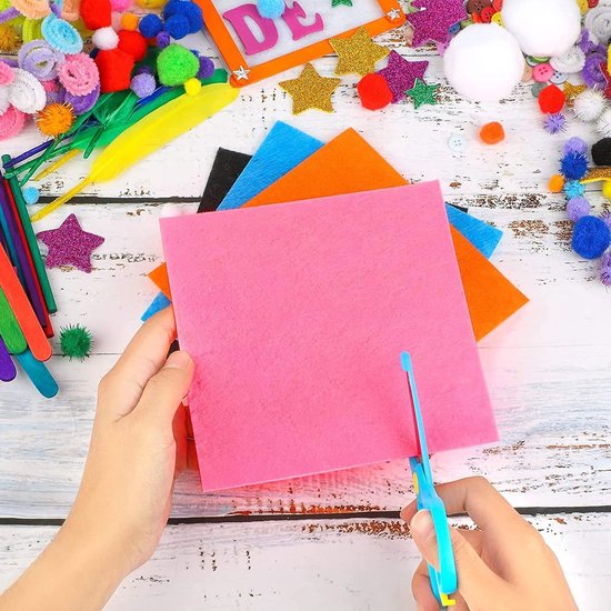 Mallette De Bricolage Carehabi – 1800 Pièces : Pompons, Plumes, Perles, Yeux Mobiles, Paillettes – Kit Créatif Enfant