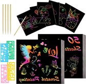 Mocoosy 48stks Kerst Kraspapier Art Hangende Decoraties,Kerstknutsels voor Kinderen Regenboog Kraskaarten Kerst Ornamenten DIY Speelgoed Kindercadeaus