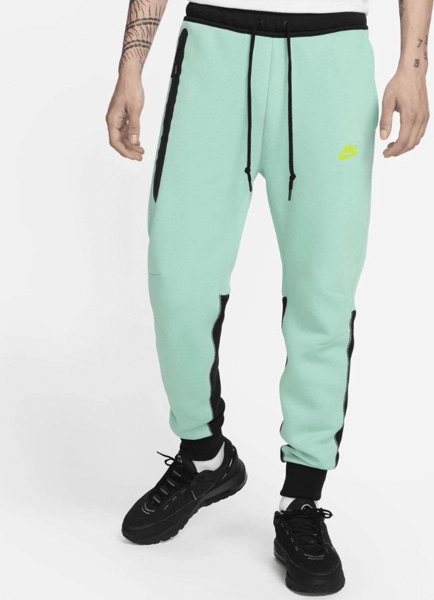 Nike Tech Fleece Joggingbroek Zwart