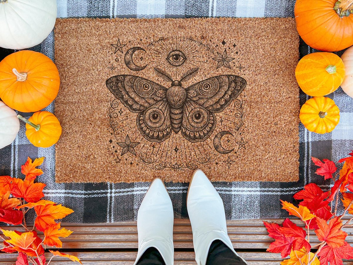 Laser Point Mystical | 60x40 cm | Nieuwe huis cadeau | Ingangsmat | Deurmat met stijl | Verhuizing cadeau | Praktisch & trendy | Perfect voor binnenkomst | Cadeau voor nieuwe woning Bruin | Zwart (Gravering 60x40)