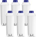 Zes witte waterfilters met blauwe doppen, staand op een witte achtergrond.